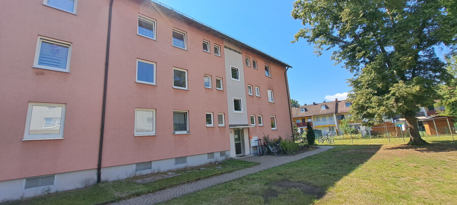 Sanierte 3-Zimmer-Wohnung im 1. Obergeschoss in 90552 Röthenbach