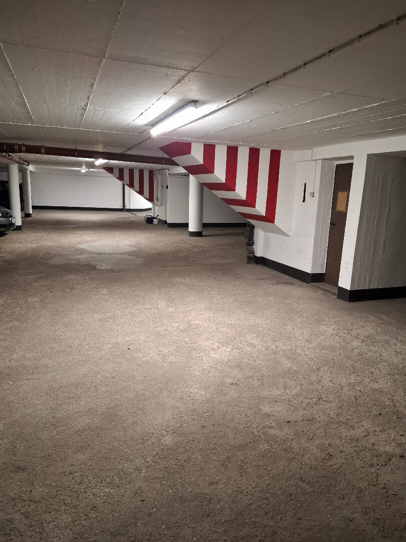 AB SOFORT: Tiefgaragenstellplätze im Herzen von St. Johannis, Nürnberg!