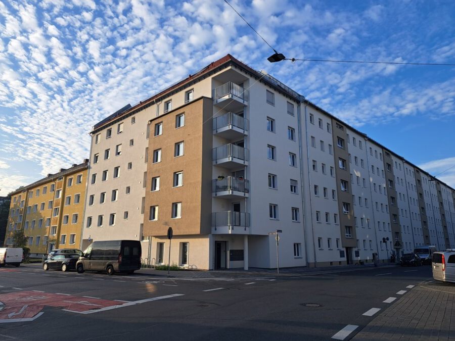 *NEUBAU* Exklusive 4-Zimmer-Wohnungen mit Balkon und Aufzug im 1. bis 4. Obergeschoss in 90763 Fürth